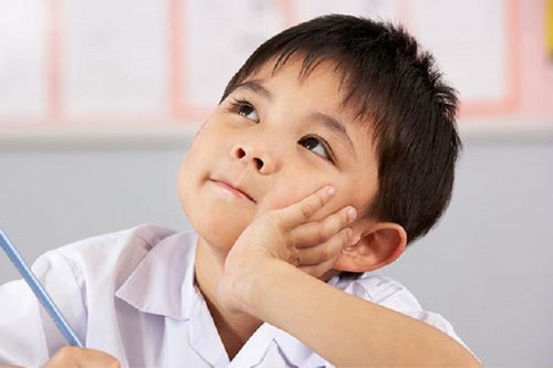 Bài văn vỏn vẹn 2 câu của HS tiểu học khiến cô giáo 'cạn lời', dân mạng lại tỏ ra thích thú