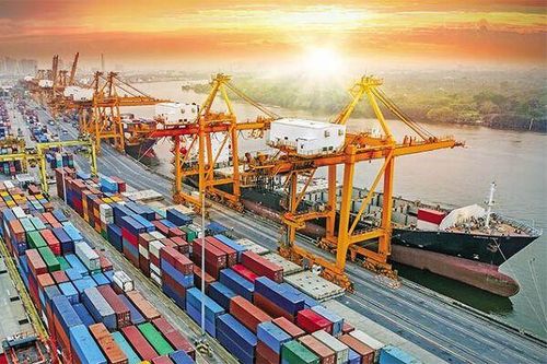 Kinh tế Việt Nam năm 2024 kỳ vọng nhiều vào động lực xuất khẩu