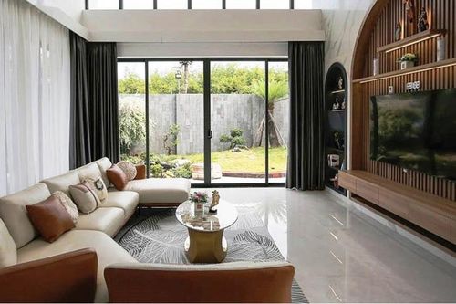 Thoáng đãng với nhà thông tầng