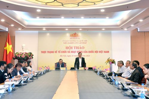 Phát huy dân chủ, pháp quyền, tăng tính chuyên nghiệp trong tổ chức, hoạt động của Quốc hội
