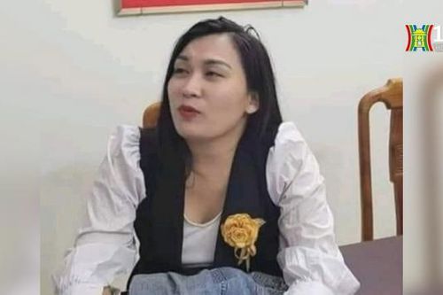 Tạm giữ nữ tài xế gây náo loạn trụ sở UBND xã