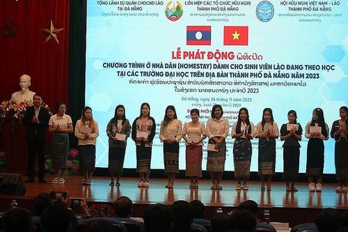 Đà Nẵng: Phát động Chương trình ở nhà dân dành cho 148 sinh viên Lào