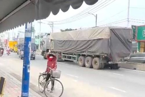 Công an huyện Hóc Môn: Xác minh làm rõ, xử lý nghiêm vụ xe đầu kéo chạy ngược chiều