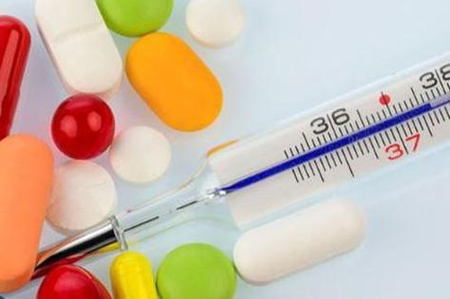 Các loại thuốc hạ sốt và cách dùng an toàn cho từng đối tượng