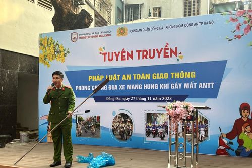 Cảnh sát Hình sự tuyên truyền phòng ngừa đua xe, mang hung khí gây rối trật tự công cộng