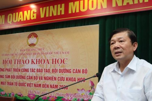 Xây dựng đội ngũ cán bộ Mặt trận có chuyên môn, nghiệp vụ