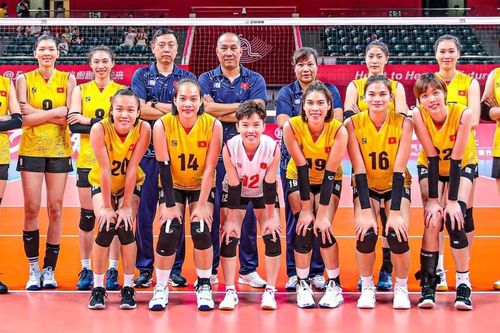 Ngọc nữ bóng chuyền Việt Nam đón nhiều niềm vui nhất năm 2023, tiền tài, tình duyên và sự nghiệp đều mĩ mãn