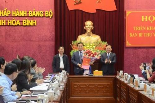 Bộ Chính trị, Ban Bí thư bổ nhiệm, chỉ định, chuẩn y nhân sự mới