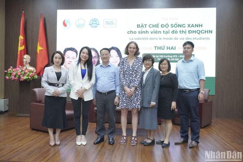 Bật 'chế độ sống xanh' tại đô thị Đại học Quốc gia Hà Nội