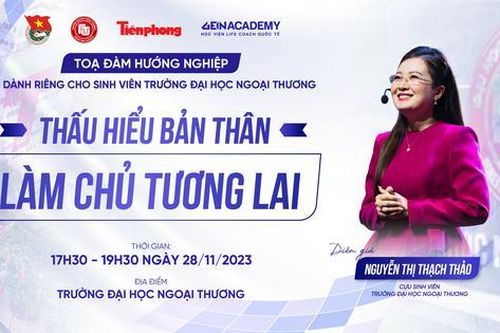 Doanh nhân Nguyễn Thị Thạch Thảo - Cựu sinh viên Trường ĐH Ngoại thương trở lại trường làm diễn giả tọa đàm hướng nghiệp