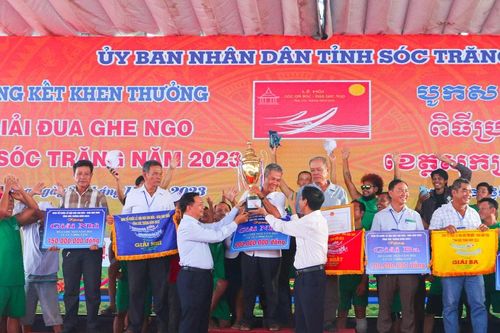 Chung kết giải Đua ghe Ngo tỉnh Sóc Trăng năm 2023