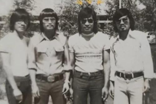 MC Lại Văn Sâm hồi trẻ là hotboy, được cô gái duy nhất trong lớp thích