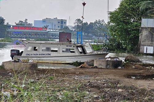 Phát hiện thi thể người phụ nữ trôi trên sông Sài Gòn
