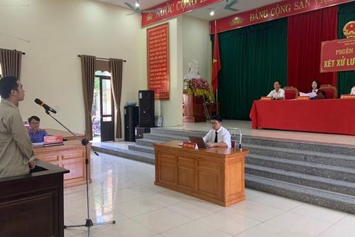 VKSND huyện Bình Xuyên phối hợp tổ chức phiên tòa xét xử lưu động