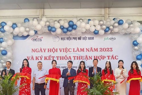 Hà Nội: Hơn 1.670 chỉ tiêu tuyển dụng lao động làm việc trước Tết