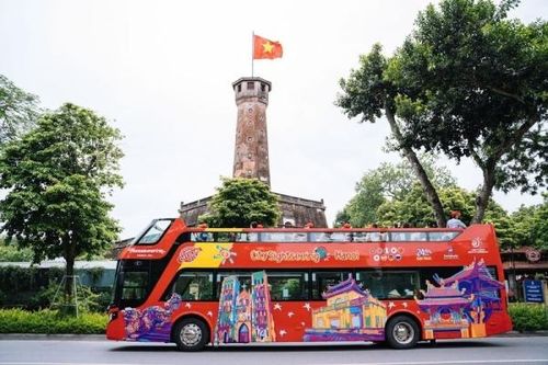 Năm 2023, tổng thu từ khách du lịch tới Hà Nội đạt gần 86 nghìn tỷ đồng