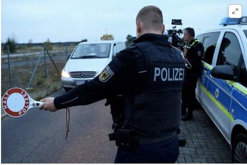 EU thắt chặt kiểm soát biên giới