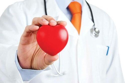 Bác sĩ trả lời: Suy tim độ 1 cần phải làm gì?