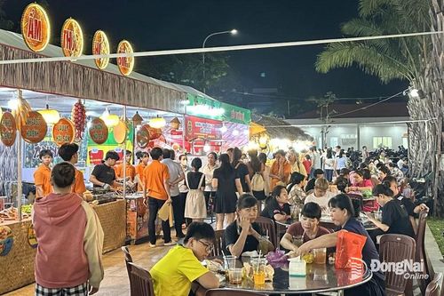 Khách du lịch tăng đột biến tại Tuần lễ Văn hóa, Du lịch và Ẩm thực Đồng Nai 2023