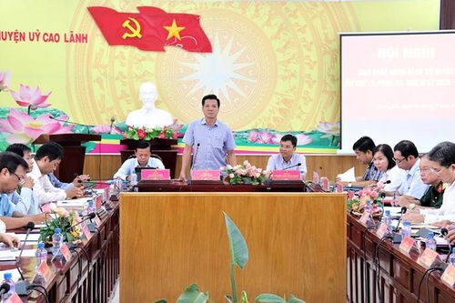 Huyện Cao Lãnh chuyển biến tích cực trong công tác xây dựng Đảng