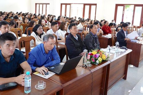 Gia Lai: Tập huấn dinh dưỡng hợp lý phòng-chống bệnh không lây nhiễm cho học sinh