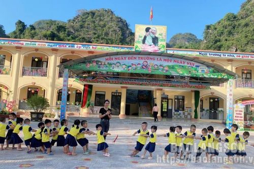 Xây dựng cơ sở hạ tầng ở xã điểm 2024: Chủ động ở Hữu Lũng