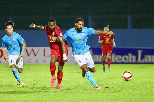 Cả ba đội bóng của V.League 1 thẳng tiến vào vòng 16 đội