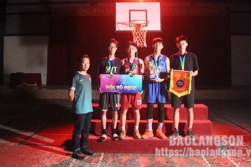 Trường THPT Hoàng Văn Thụ giành giải nhất Giải bóng rổ 3×3 thành phố Lạng Sơn mở rộng năm 2023