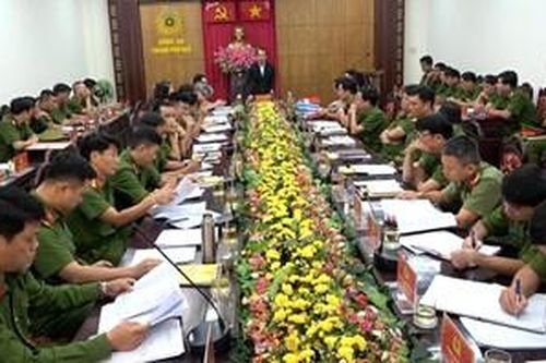 Trao thưởng tập thể, cá nhân lập chiến công phá chuyên án, thu giữ hơn 2.300 viên ma túy