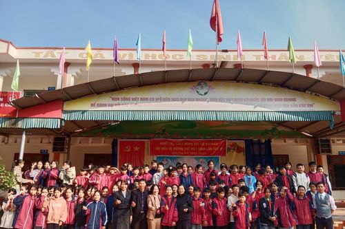 Tuyên truyền kiến thức, kỹ năng ứng xử cho học sinh