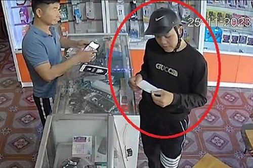 Đối tượng nghiện ma túy vờ mua điện thoại rồi cướp giật