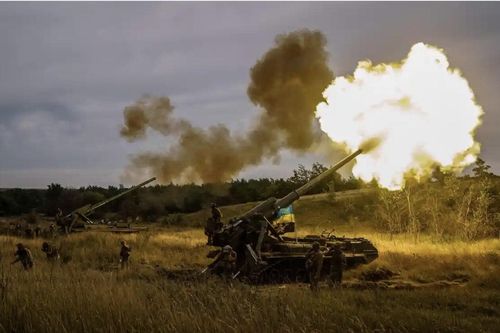 Ukraine ồ ạt bắn phá căn cứ lực lượng đặc nhiệm Nga tại Kherson