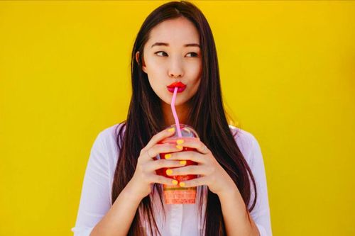 Thói quen xấu dễ gây ra nếp nhăn cho da