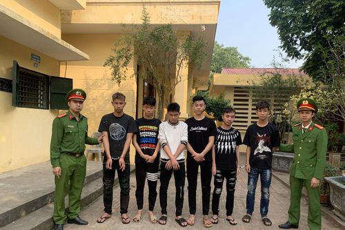 Truy đuổi, đâm trọng thương người đi đường vì tưởng nhầm là đối thủ