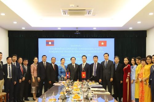 Đẩy mạnh hợp tác giữa Hoàn Kiếm (Hà Nội) và huyện Chanthabuly (CHDCND Lào)