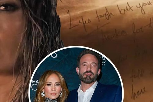 Jennifer Lopez tung album mới, teaser có lá thư tình của Ben Affleck khi họ đính hôn