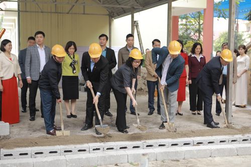 Thứ trưởng Ngô Thị Minh dự lễ khởi công công trình nước sạch tại Lạng Sơn
