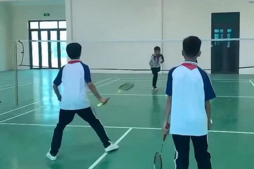 Học sinh lớp 7 bị rối loạn tâm thần do bạn đánh đã đi học trở lại