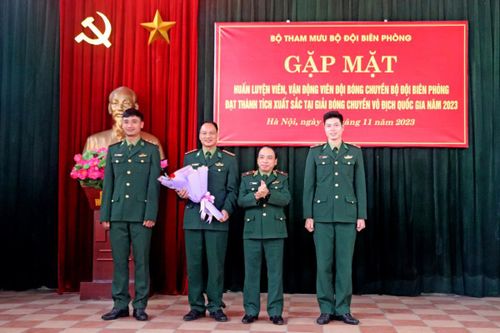 Tuyên dương đội bóng chuyền BĐBP đạt thành tích xuất sắc tại Giải bóng chuyền vô địch quốc gia năm 2023