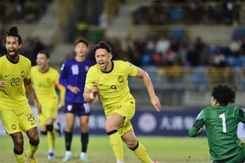 Việt Nam và Thái Lan tụt hạng, Malaysia thăng tiến ấn tượng trên bảng xếp hạng FIFA