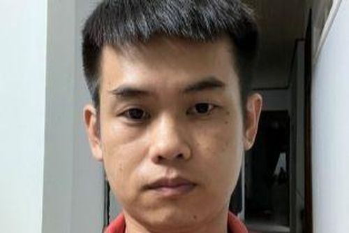 Rút tiền của khách hàng qua App, nhân viên ngân hàng chiếm đoạt nhiều tỉ đồng