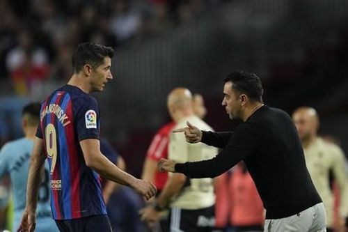 Nhận định Barcelona vs Porto, 03h00 ngày 29/11: Xavi cứu ghế