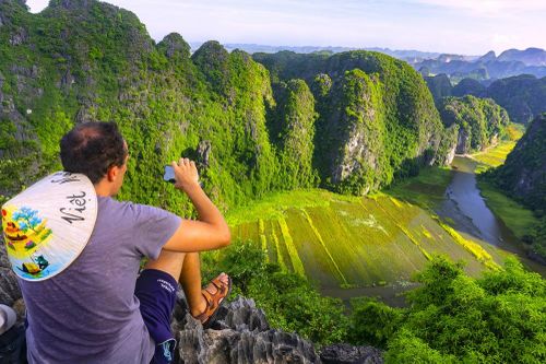 Travel Off Path nêu lý do Việt Nam được tín đồ 'du mục kỹ thuật số' ngày càng yêu thích