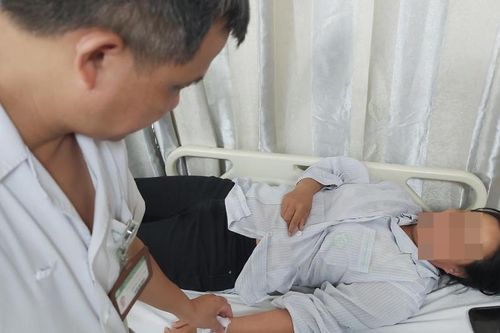 Hai người ngộ độc nặng sau khi ăn mật cá