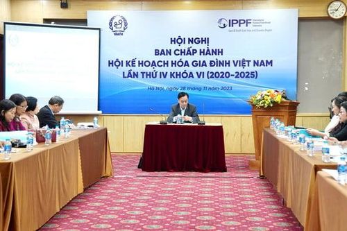 Hội nghị BCH lần IV Khóa VI Hội KHHGĐ Việt Nam: Năm 2023 ghi nhận nhiều dấu ấn, cung cấp gần 400.000 lượt dịch vụ SKSS/KHHGĐ