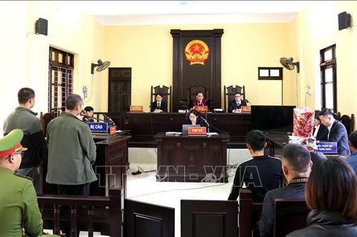 Bắt giữ, xử lý các đối tượng buôn bán hàng cấm