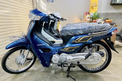 Honda Dream thế hệ mới bị bán chênh hàng chục triệu đồng tại Việt Nam, giá cao gần gấp đôi SH125i