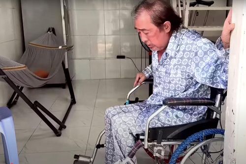 Nam nghệ sĩ nổi tiếng một thời nay sống hiu quạnh trong phòng trọ 10m2, ngủ võng chục năm vì không có giường