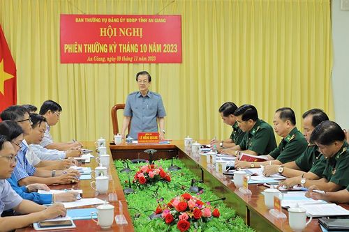 Giữ vững chủ quyền lãnh thổ, an ninh biên giới