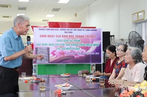 Không gian của người yêu sách